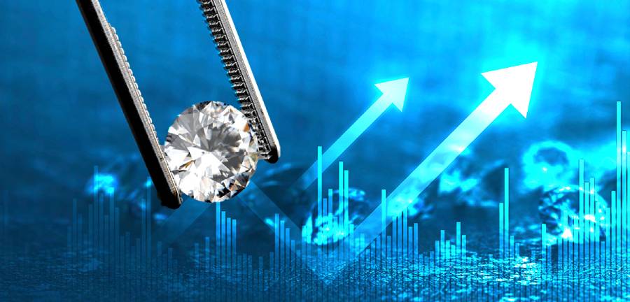Immagine che raffigura un diamante lucente tenuto da una pinza, con sfondo di grafici finanziari e frecce verso l'alto che rappresentano l'aumento del valore del mercato dei diamanti alla Borsa di Bruxelles. Simbolo dell'incremento degli investimenti nel settore dei diamanti.